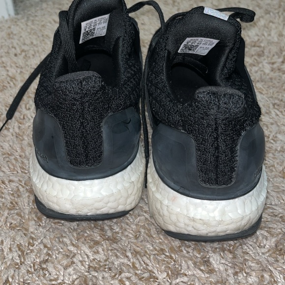 Adidas Ultraboost Women’s - Picture 5 of 8